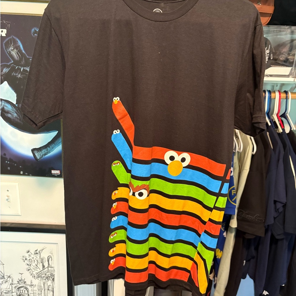 47 brand sesame street t-shirt size large
